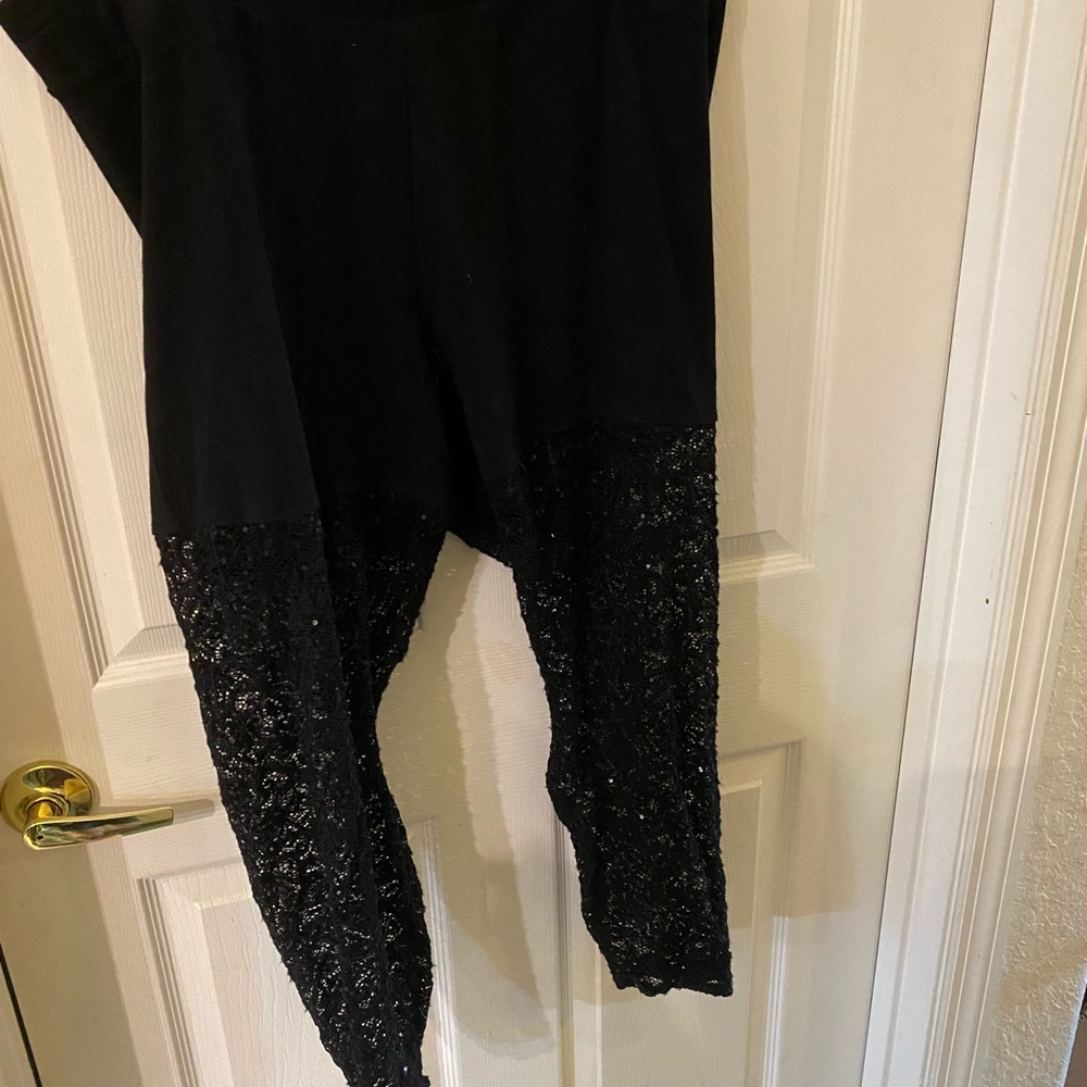 Gently used torrid under dress lace ankle tights